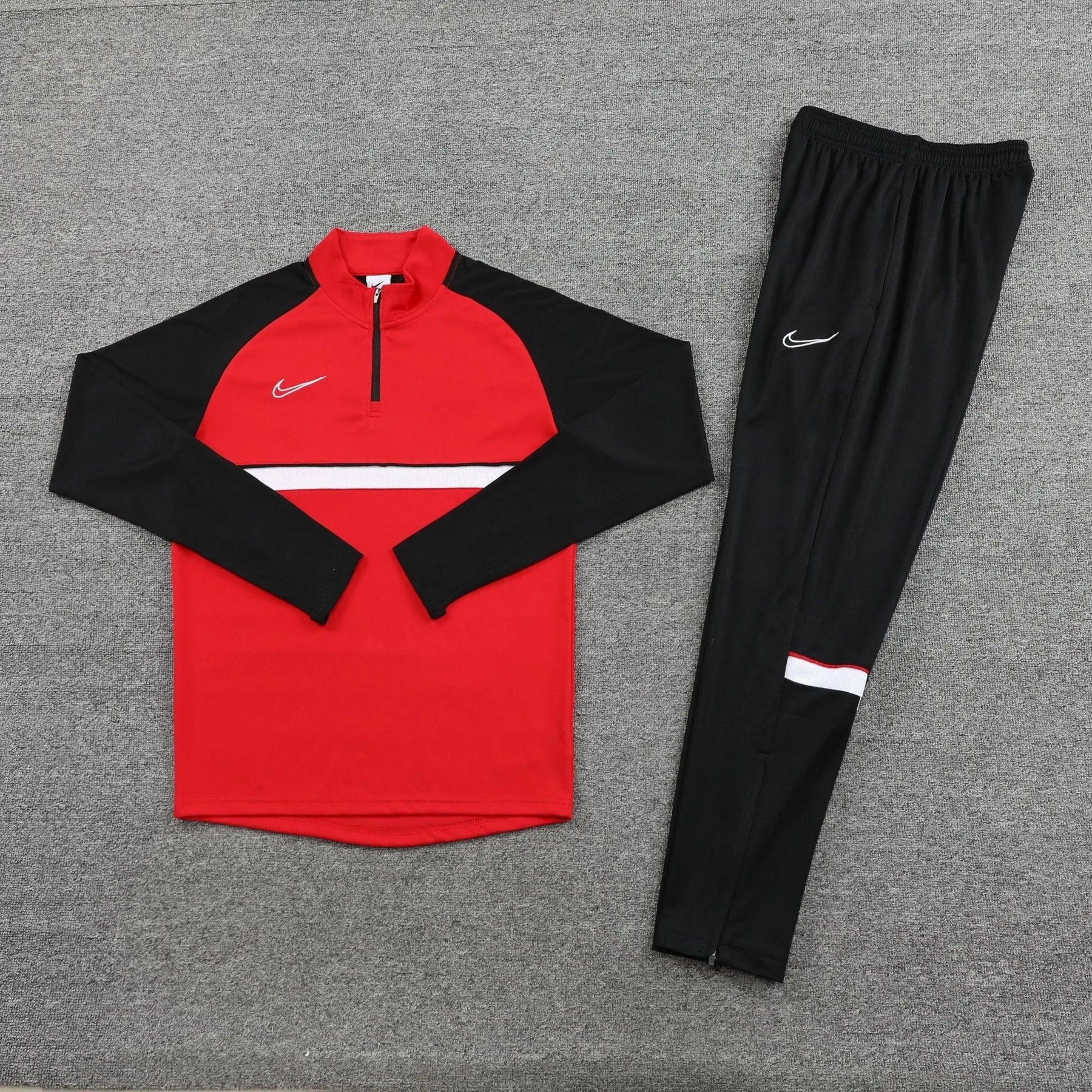 Conjunto Nike Pro Esportivo
